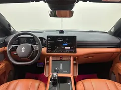 2024 Aito M7 1.5T RWD Smart Driving Ultra 5-seat, синий — фото 20