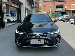 2023 Toyota Avalon 2.0L Luxury, чёрный — фото 2