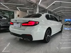 2023 BMW 5 Series 530Li Leading M Sport Package, белый — фото 5