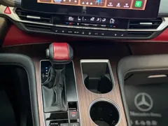 2023 Toyota Granvia 2.5L Hybrid Luxury, белый — фото 6
