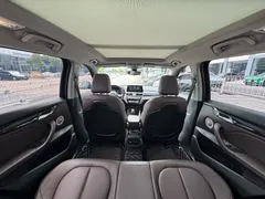 2021 BMW X1 Leading, зелёный — фото 14