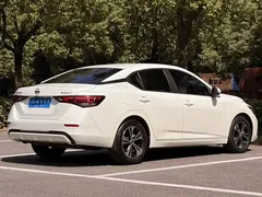 2022 Nissan Sylphy 1.6L XL CVT Enjoy, белый — фото 5