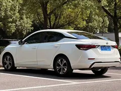 2022 Nissan Sylphy 1.6L XL CVT Enjoy, белый — фото 7
