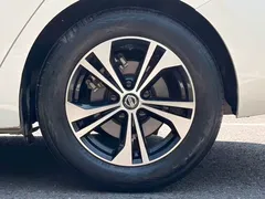 2022 Nissan Sylphy 1.6L XL CVT Enjoy, белый — фото 9