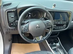2021 Mitsubishi Outlander 2.0L 2WD Enjoy 7-seat, белый — фото 3