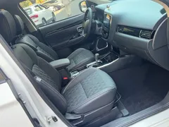 2021 Mitsubishi Outlander 2.0L 2WD Enjoy 7-seat, белый — фото 19
