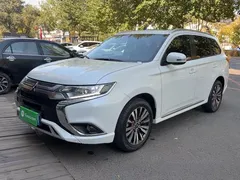 2021 Mitsubishi Outlander 2.0L 2WD Enjoy 7-seat, белый — фото 20