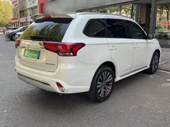 2021 Mitsubishi Outlander 2.0L 2WD Enjoy 7-seat, белый — фото 23