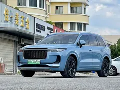 2021 Li Auto ONE EREV 6-seater, синий — фото 2