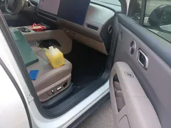 2025 Li Auto i6 2WD Standard, белый — фото 17