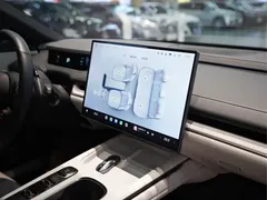 2024 Xiaomi SU7 RWD Standard Founder Edition — фото 8