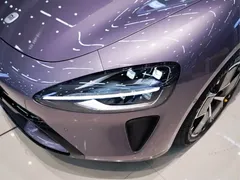 2024 Xiaomi SU7 RWD Standard Founder Edition — фото 11