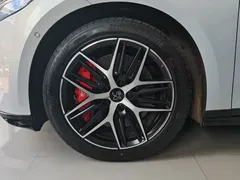 2025 BYD Han L EV 4WD Lidar Flagship, белый — фото 11