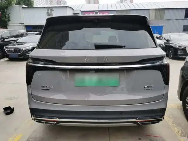 2024 Hongqi HS7 2.0T PHEV 4WD 6