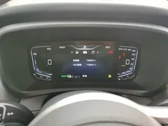 2024 Hongqi HQ9 2.0T PHEV 4WD Business — фото 12