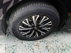 2024 Hongqi HQ9 2.0T PHEV 4WD Business — фото 23