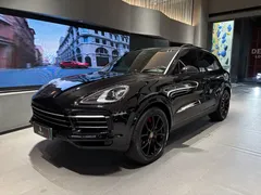 2021 Porsche Cayenne E-Hybrid 2.0T PHEV, чёрный — фото 1