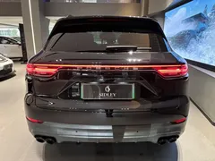 2021 Porsche Cayenne E-Hybrid 2.0T PHEV, чёрный — фото 5