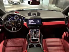 2021 Porsche Cayenne E-Hybrid 2.0T PHEV, чёрный — фото 12