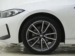 2023 BMW 3 Series 320Li M Sport Package, белый — фото 5