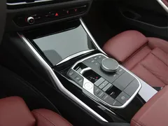2023 BMW 3 Series 320Li M Sport Package, белый — фото 12