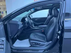 2019 Toyota Avalon 2.0L XLE Premium, чёрный — фото 9