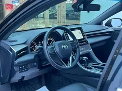 2019 Toyota Avalon 2.0L XLE Premium, чёрный — фото 10
