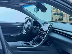 2019 Toyota Avalon 2.0L XLE Premium, чёрный — фото 23
