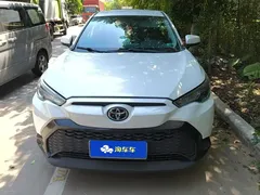 2022 Toyota Frontlander 2.0L CVT Elite, белый — фото 2