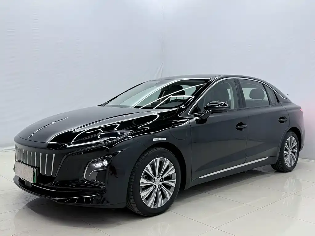 2024 Hongqi E-QM5 EV 500km Travel