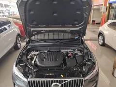 2022 Volvo XC60 4WD Zhiyi Luxury — фото 20