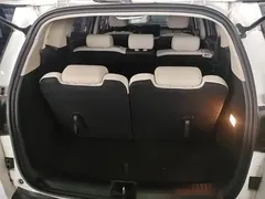 2022 BYD Song Max DM-i PHEV 105km Flagship, белый — фото 19