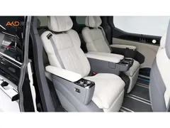 2024 Zeekr 009 6-Seat Executive 4WD 108kWh EV — фото 8
