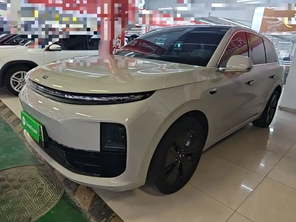 2024 Li Auto L6