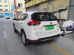 2021 Nissan X-Trail 2.0L CVT 2WD XL Premium Commemorative, белый — фото 5