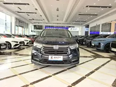 2022 Honda Odyssey 2.0L e:HEV Hybrid, чёрный — фото 3