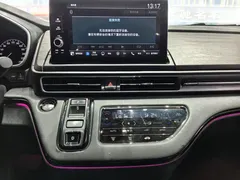 2022 Honda Odyssey 2.0L e:HEV Hybrid, чёрный — фото 12