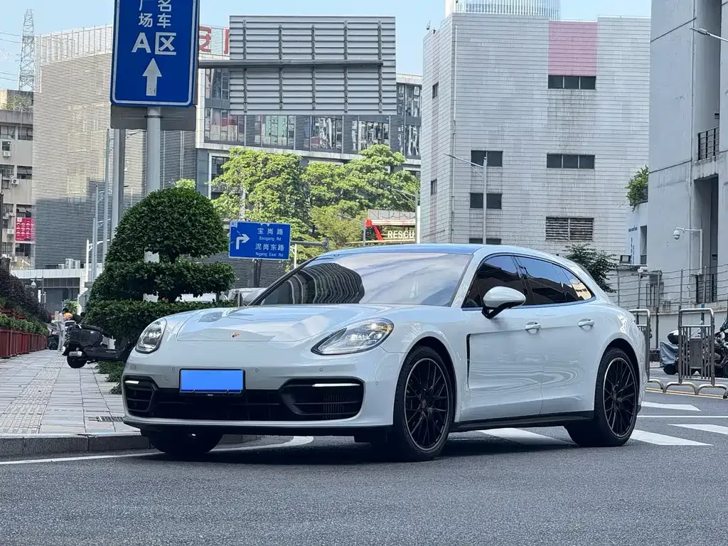 2022 Porsche Panamera 4 Sport Turismo 2.9T