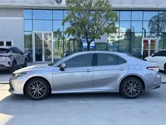 2023 Toyota Camry 2.5G Luxury — фото 3