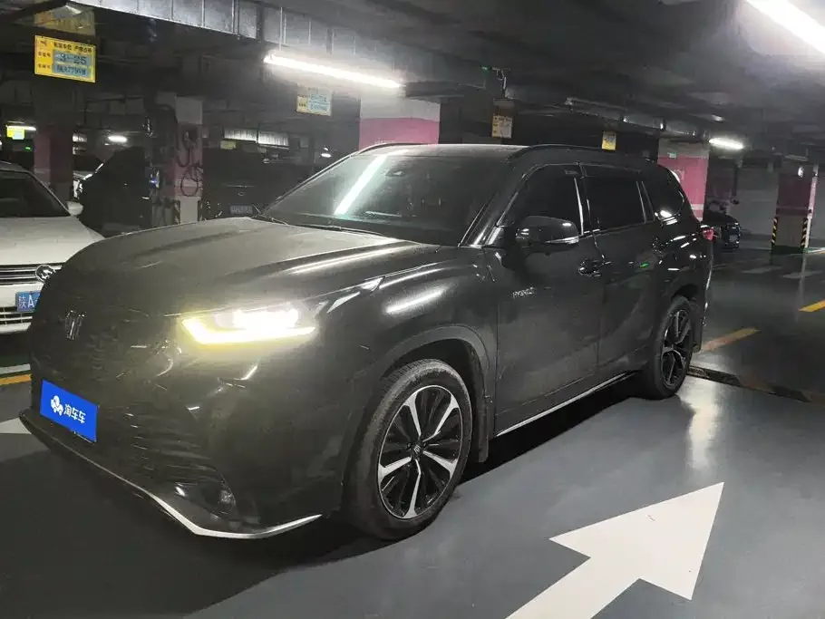2021 Toyota Crown Kluger 2.5L Hybrid 4WD Luxury