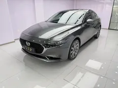 2022 Mazda 3 2.0L AT — фото 1