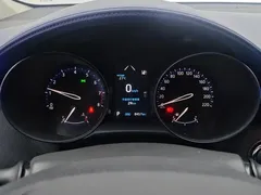 2021 Toyota C-HR 2.0L Comfort, белый — фото 14