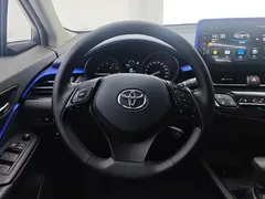 2021 Toyota C-HR 2.0L Comfort, белый — фото 15