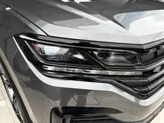 2022 Volkswagen Touareg 3.0TSI Black Sport Package — фото 7