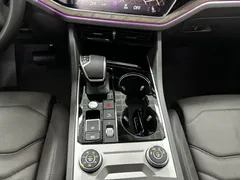 2022 Volkswagen Touareg 3.0TSI Black Sport Package — фото 17
