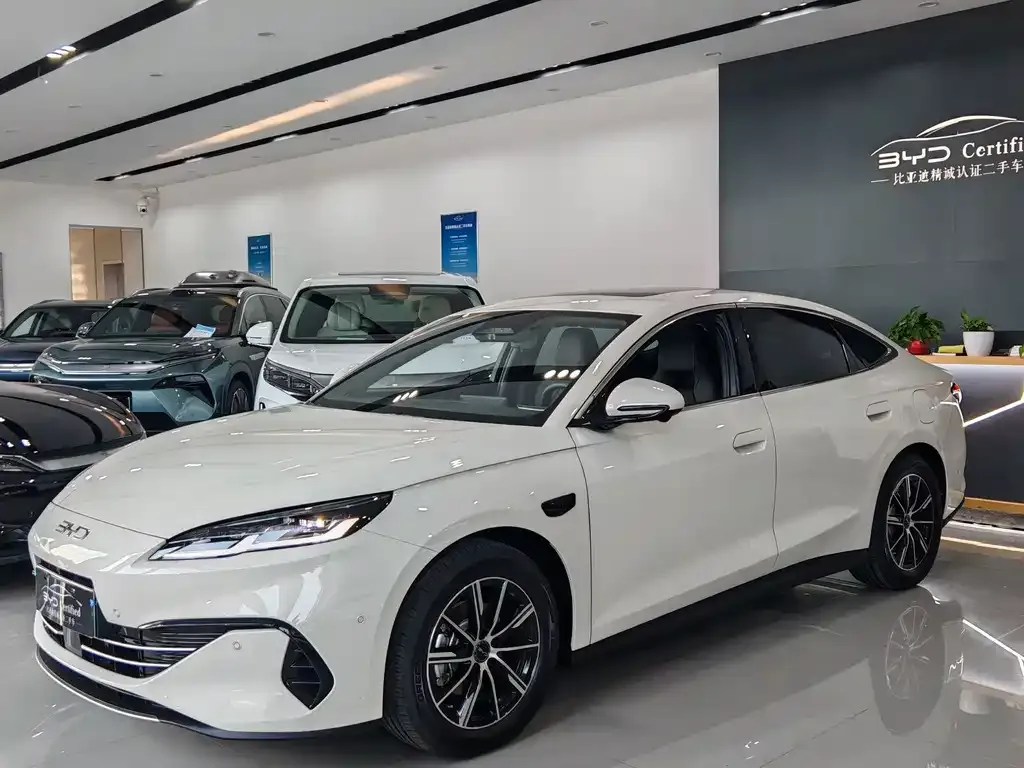 2025 BYD Seal 06 DM-i PHEV 120KM Smart Driving Premium