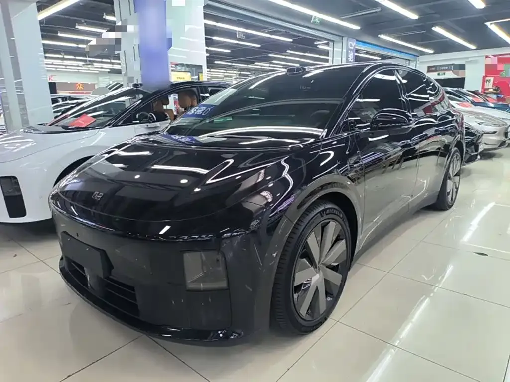 2025 Li Auto i6 4WD Standard