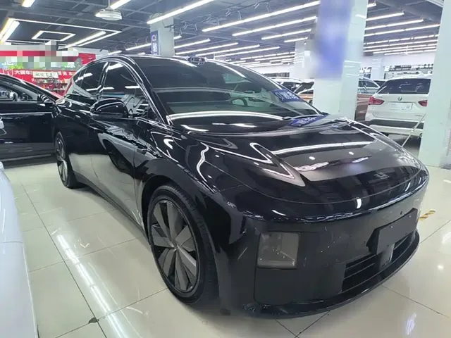 2025 Li Auto i6 4WD Standard