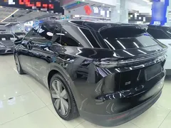 2025 Li Auto i6 4WD Standard, чёрный — фото 5