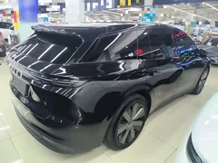 2025 Li Auto i6 4WD Standard, чёрный — фото 7